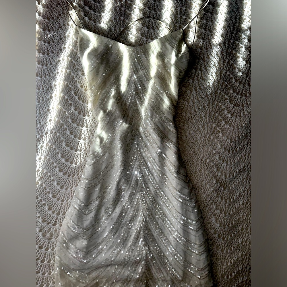 • ANGELIC body con white and silver homecoming dress